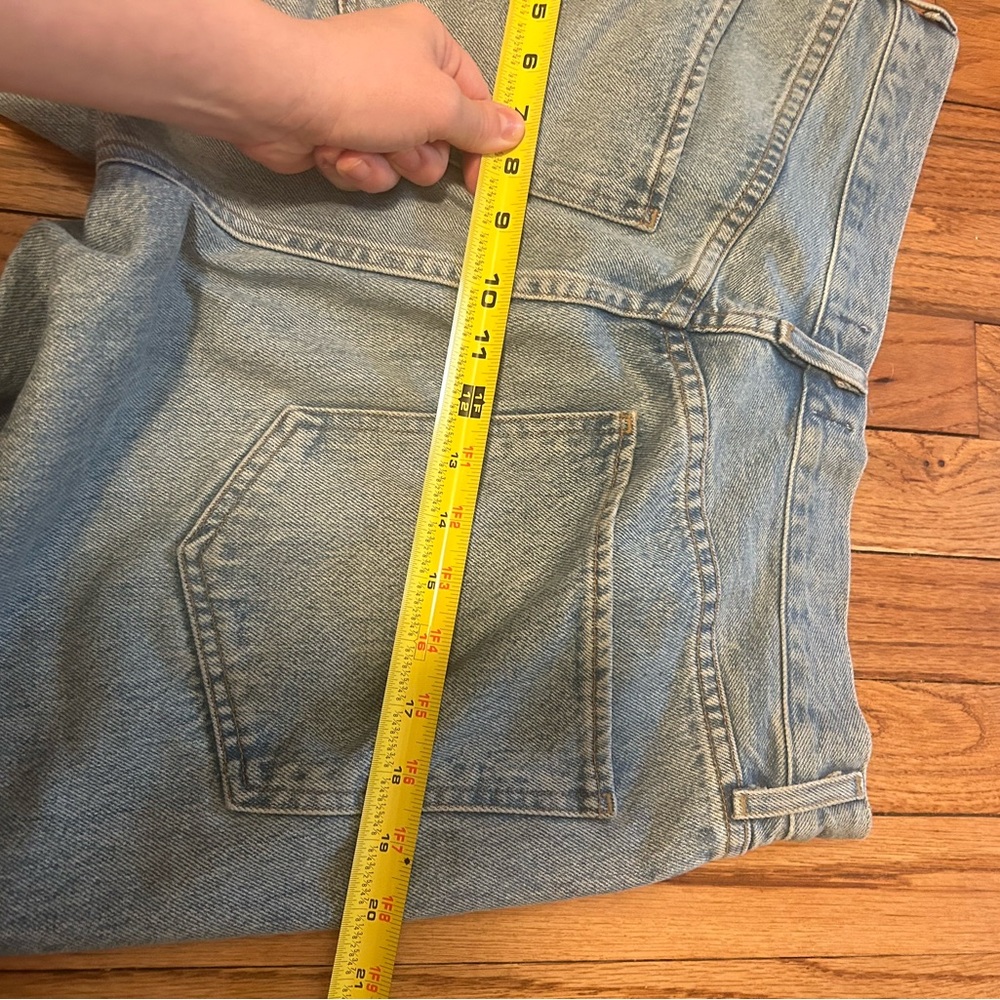 Agolde AG Riley High Rise Jeans - Picture 9 of 10